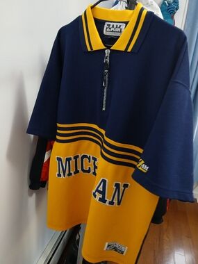 ZAM Michigan Collegiate Polo - Navy & Golden Yellow